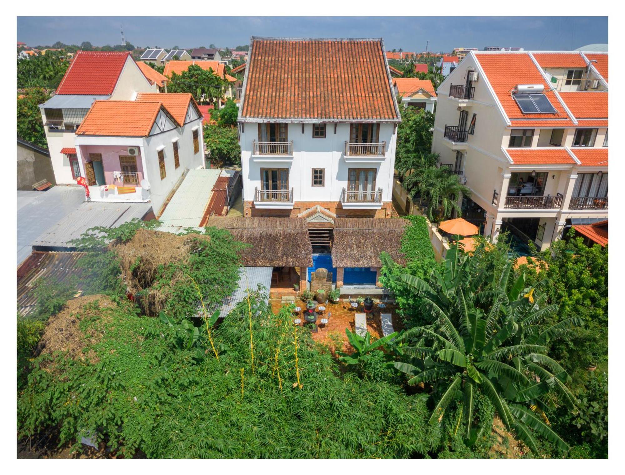 Calm House Hotel Hoi An 1 Экстерьер фото