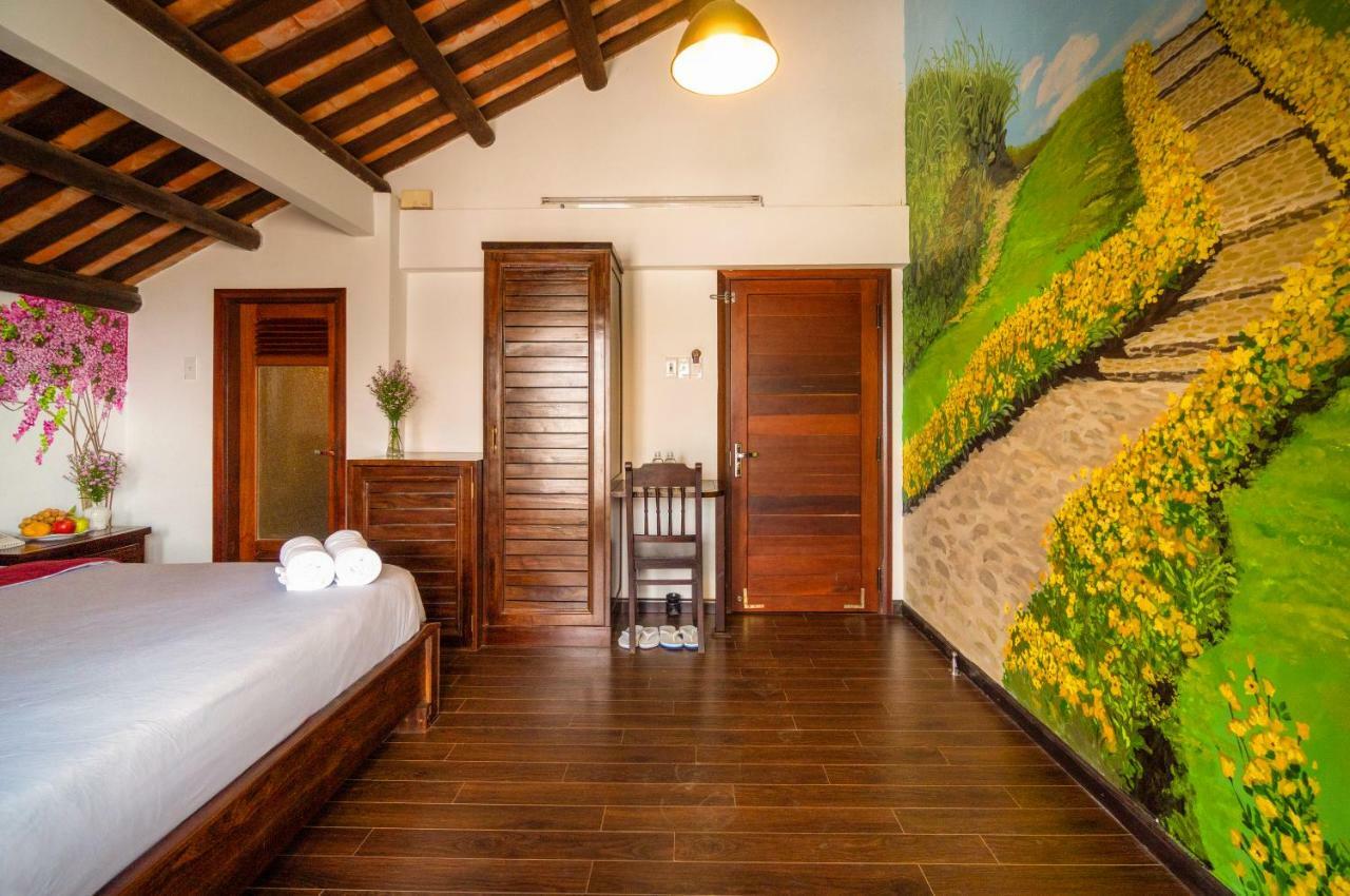 Calm House Hotel Hoi An 1 Экстерьер фото