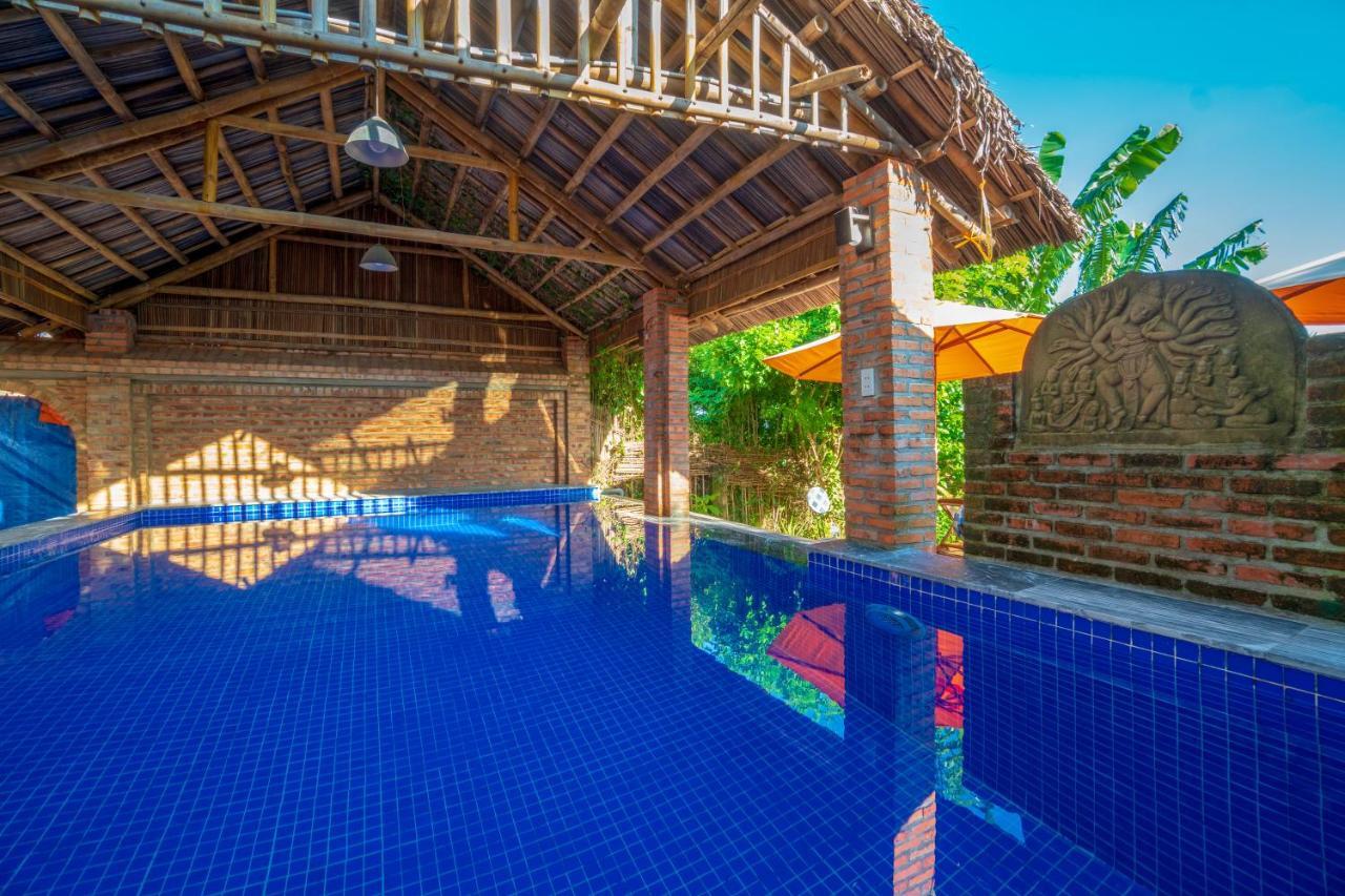 Calm House Hotel Hoi An 1 Экстерьер фото