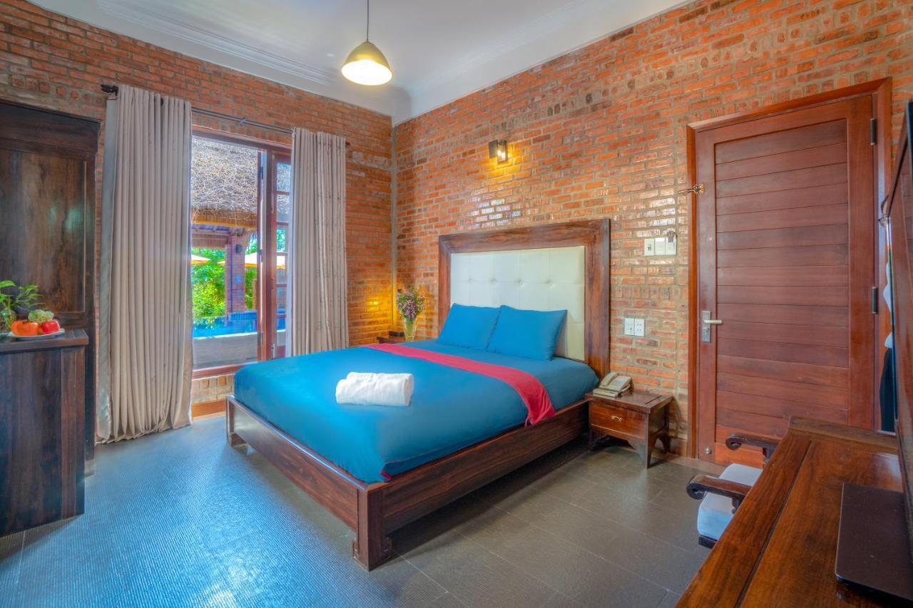 Calm House Hotel Hoi An 1 Экстерьер фото
